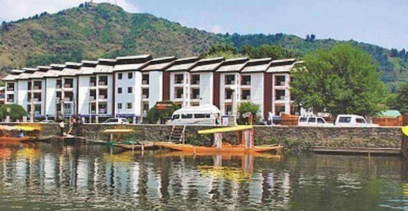 Hotel Pride Continental Σριναγκάρ Εξωτερικό φωτογραφία